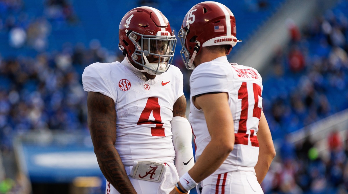 Alabama quarterback Jalen Milroe (4) celebrates with quarterback Ty Simpson (15) during the fourth quarter of the game against Kentucky.